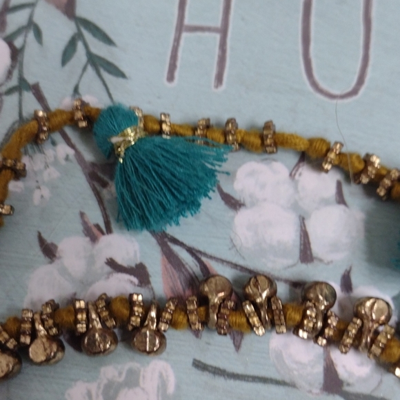 Long fanciful necklace - Picture 3 of 3